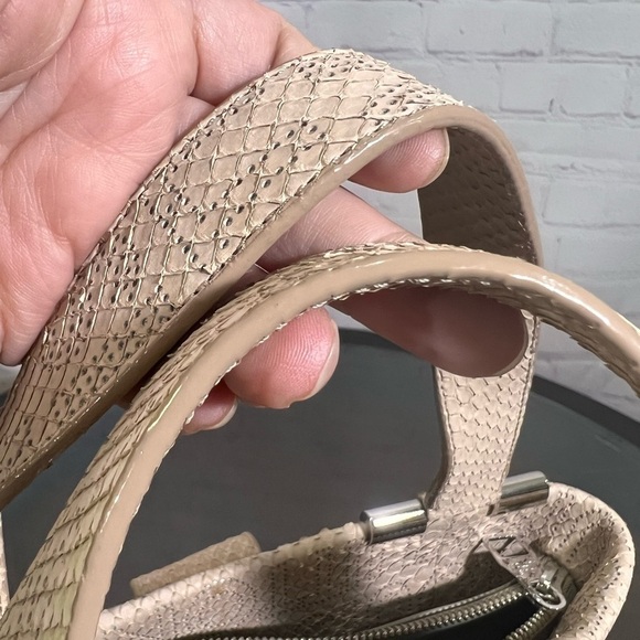 LOUIS VUITTON RARE EXOTIC COLLECTION Python Perfore Delphes. Snakeskin Leather - Picture 15 of 16